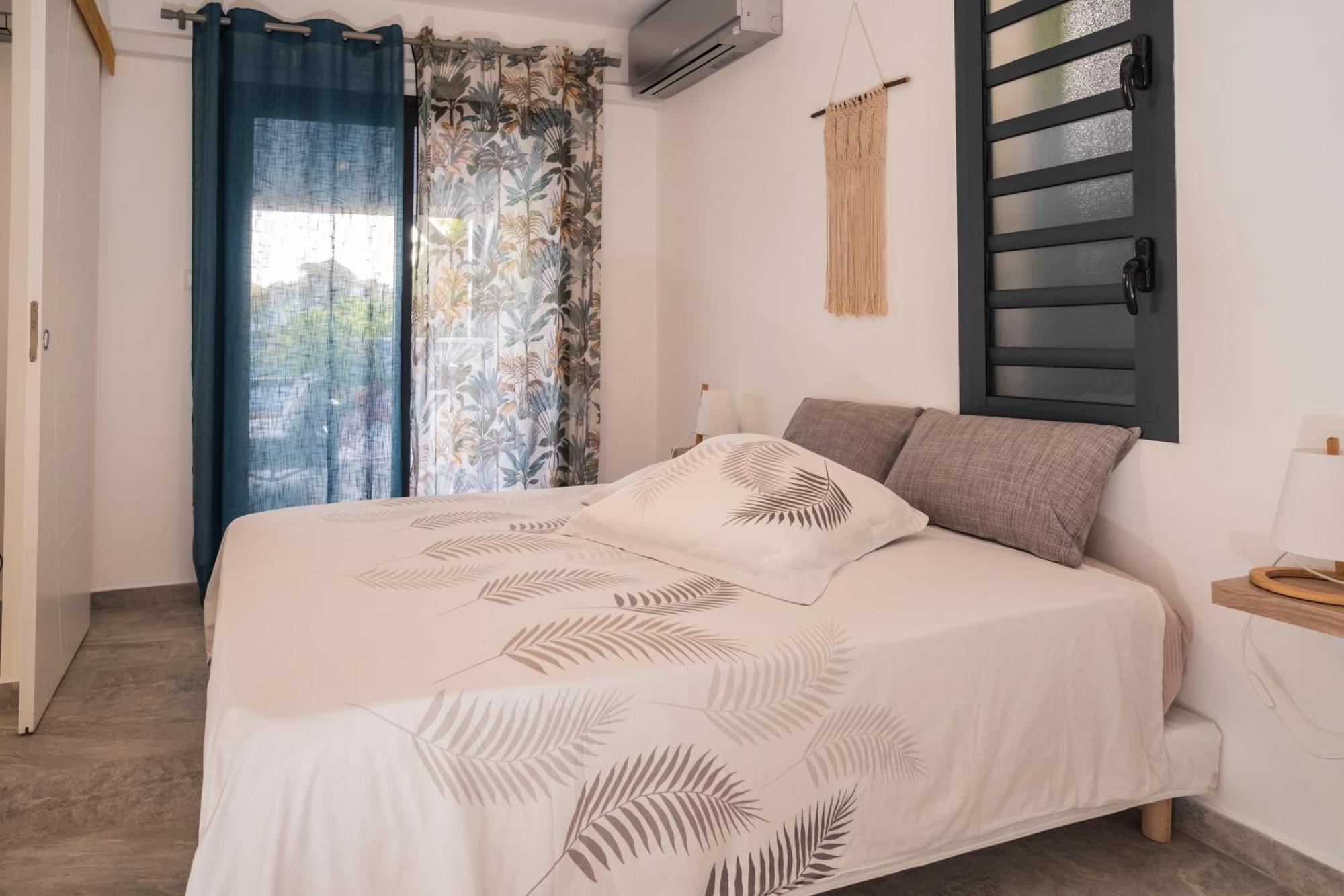 Villa Les Terrasses De Fonds Thezan Sainte-Anne  Εξωτερικό φωτογραφία